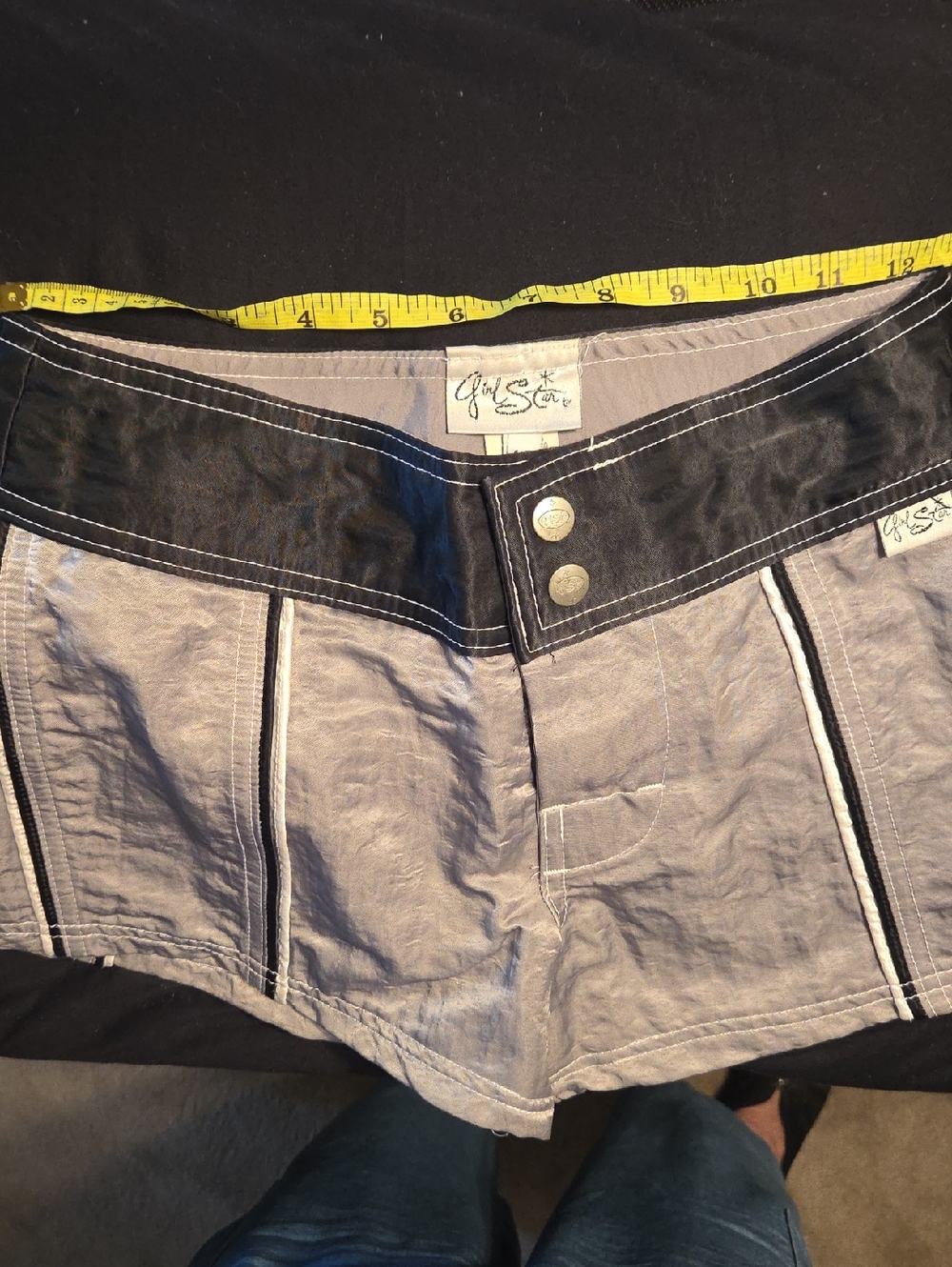 Gray & Black Women's Shorts - Picture 5 of 6